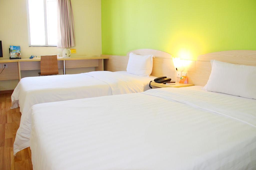 7Days Inn Guangzhou Tianhe Tangxia Junjing Huayuan Esterno foto