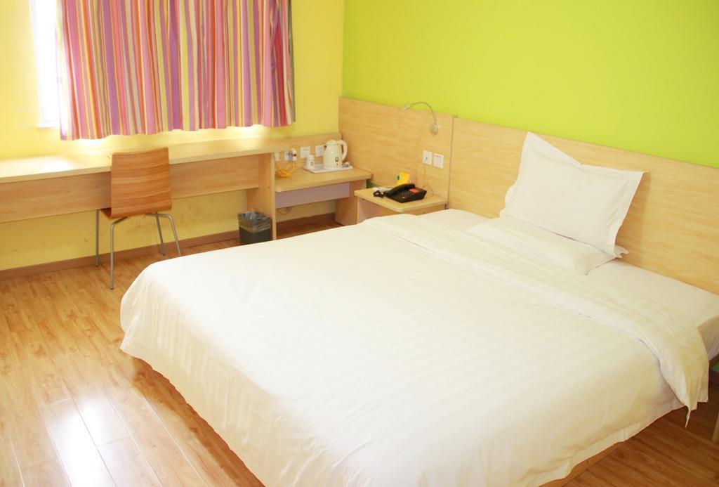 7Days Inn Guangzhou Tianhe Tangxia Junjing Huayuan Esterno foto
